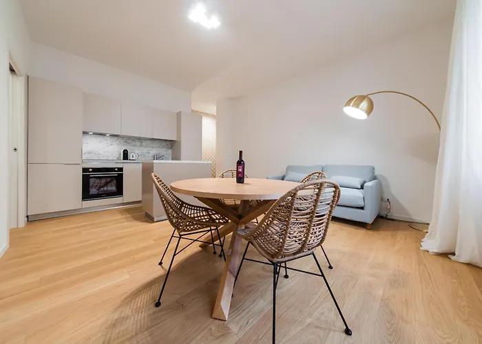 Διαμέρισμα Re Enzo - 10 Minutes Walk To Piazza Maggiore *