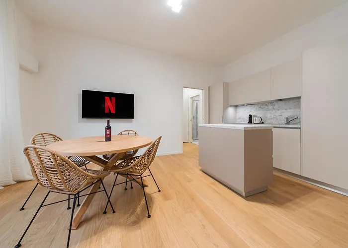 Re Enzo - 10 Minutes Walk To Piazza Maggiore *